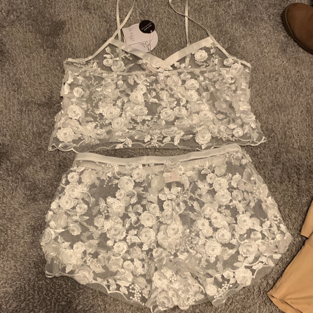 NWT LeRose Zara Lace Beaded Bridal Set